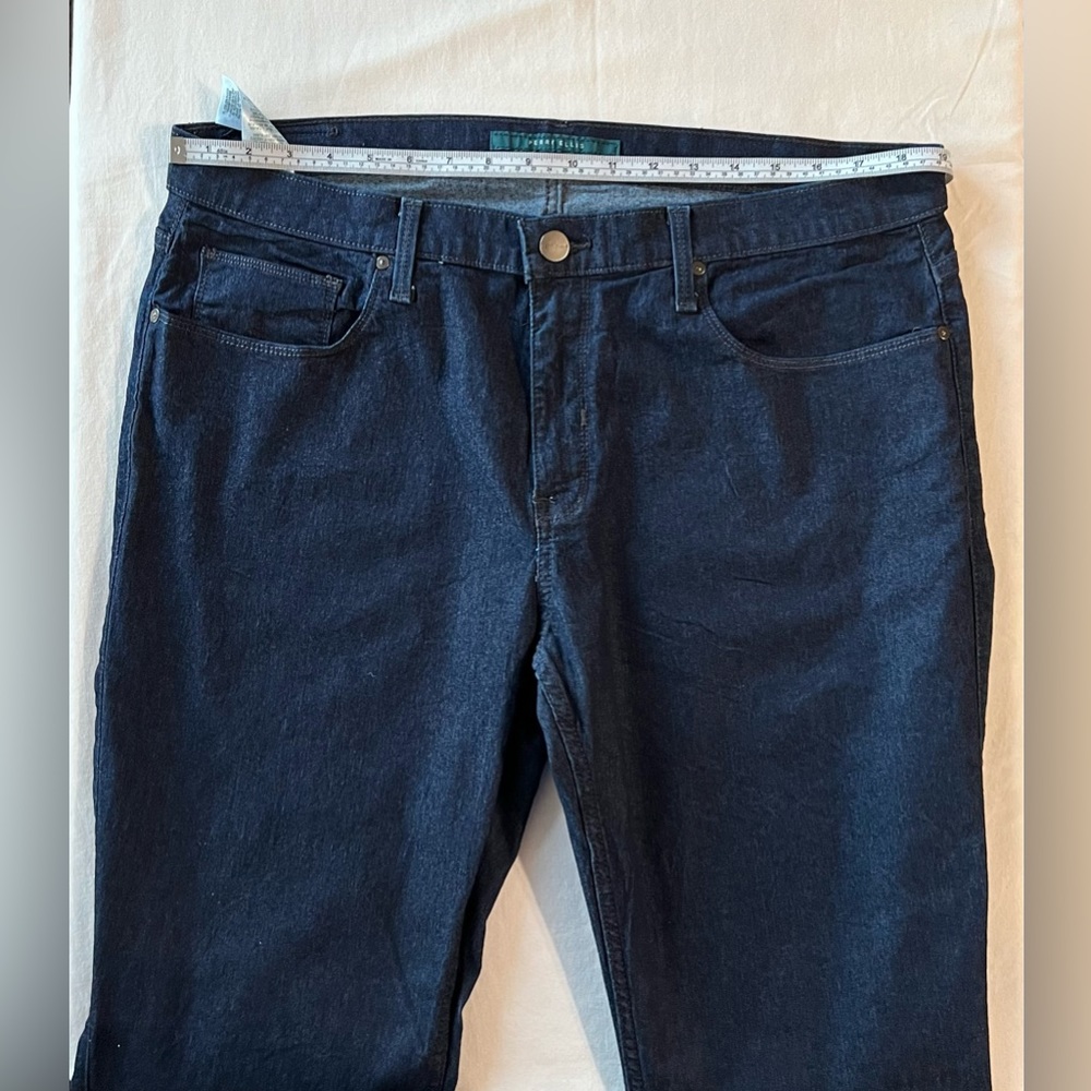 Perry Ellis Mens Jeans Size 38x30 Dark Blue Straight Leg 75% Cotton - Picture 4 of 6
